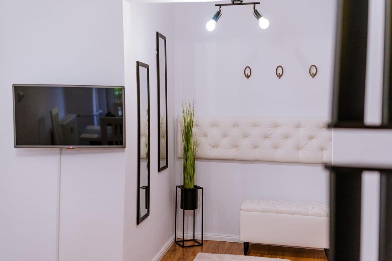 Eunice Apartament オラデア エクステリア 写真