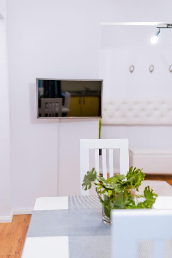 Eunice Apartament オラデア エクステリア 写真
