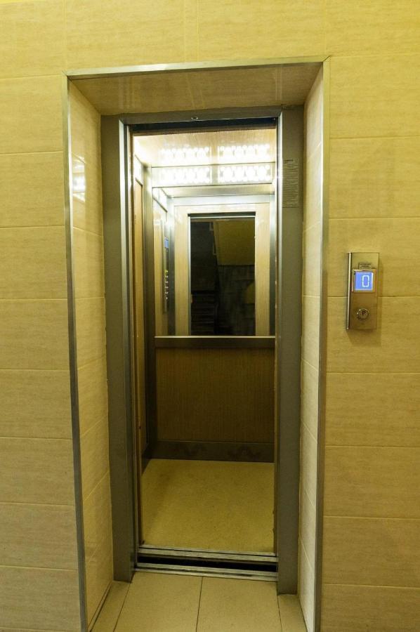 Eunice Apartament オラデア エクステリア 写真